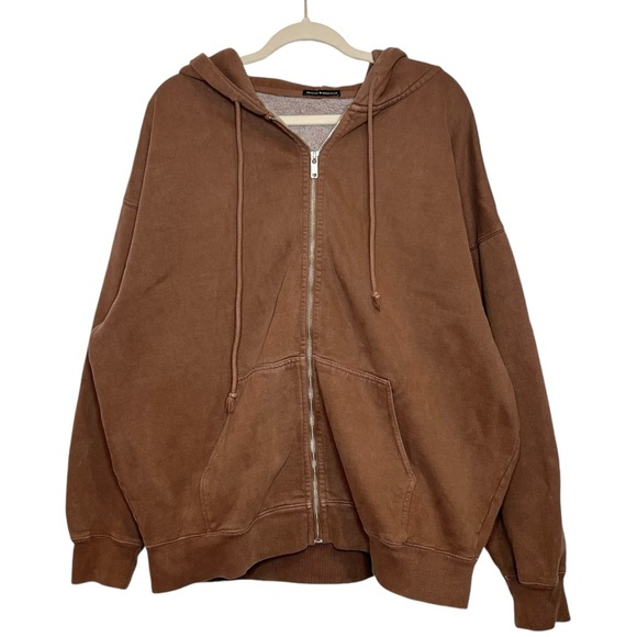 BRANDY MELVILLE Christy Oversized Full Zip Hoodie in Brown. One Size - Picture 5 of 11